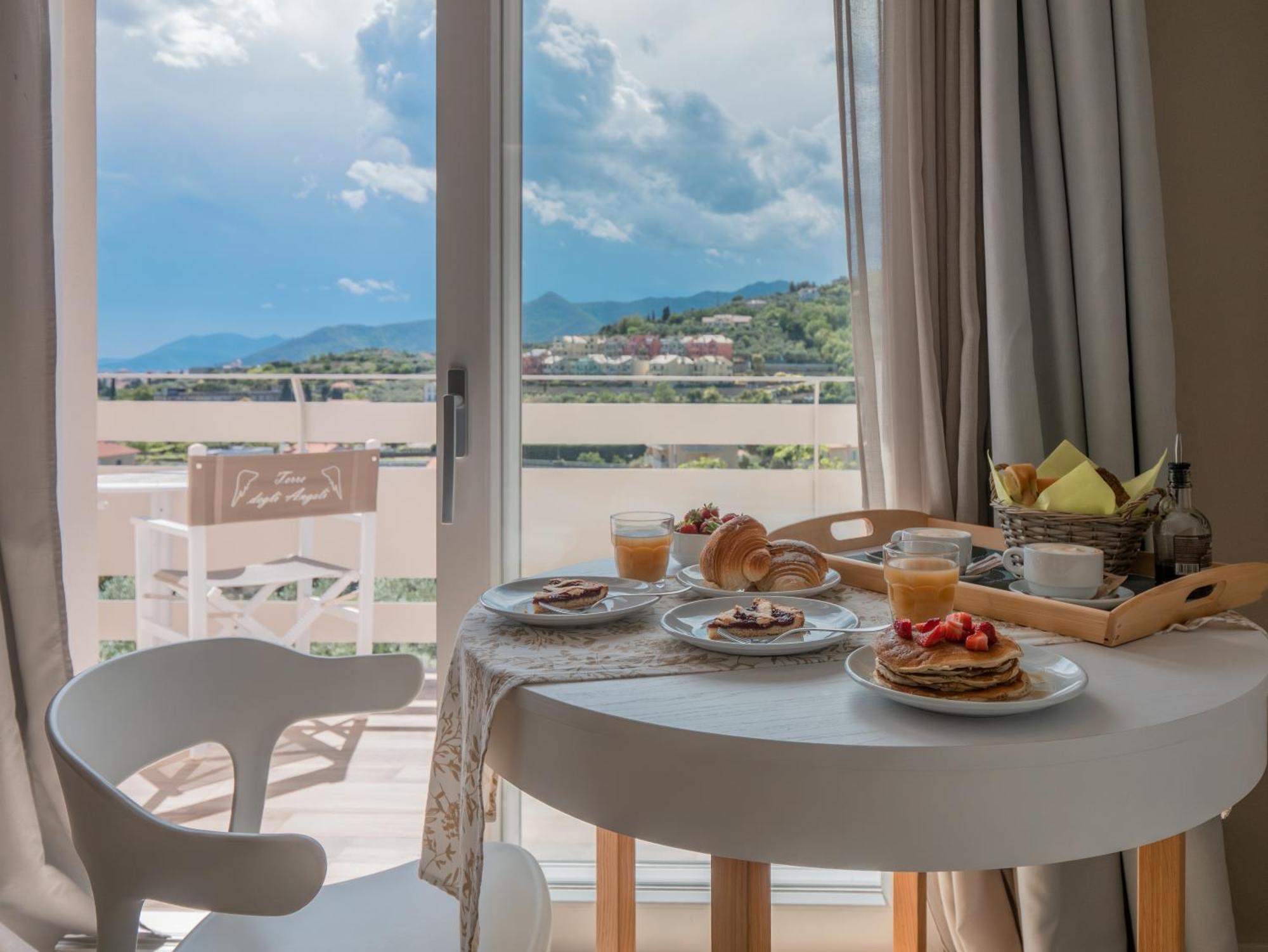 Agriturismo Terre Degli Angeli Pietra Ligure Luaran gambar