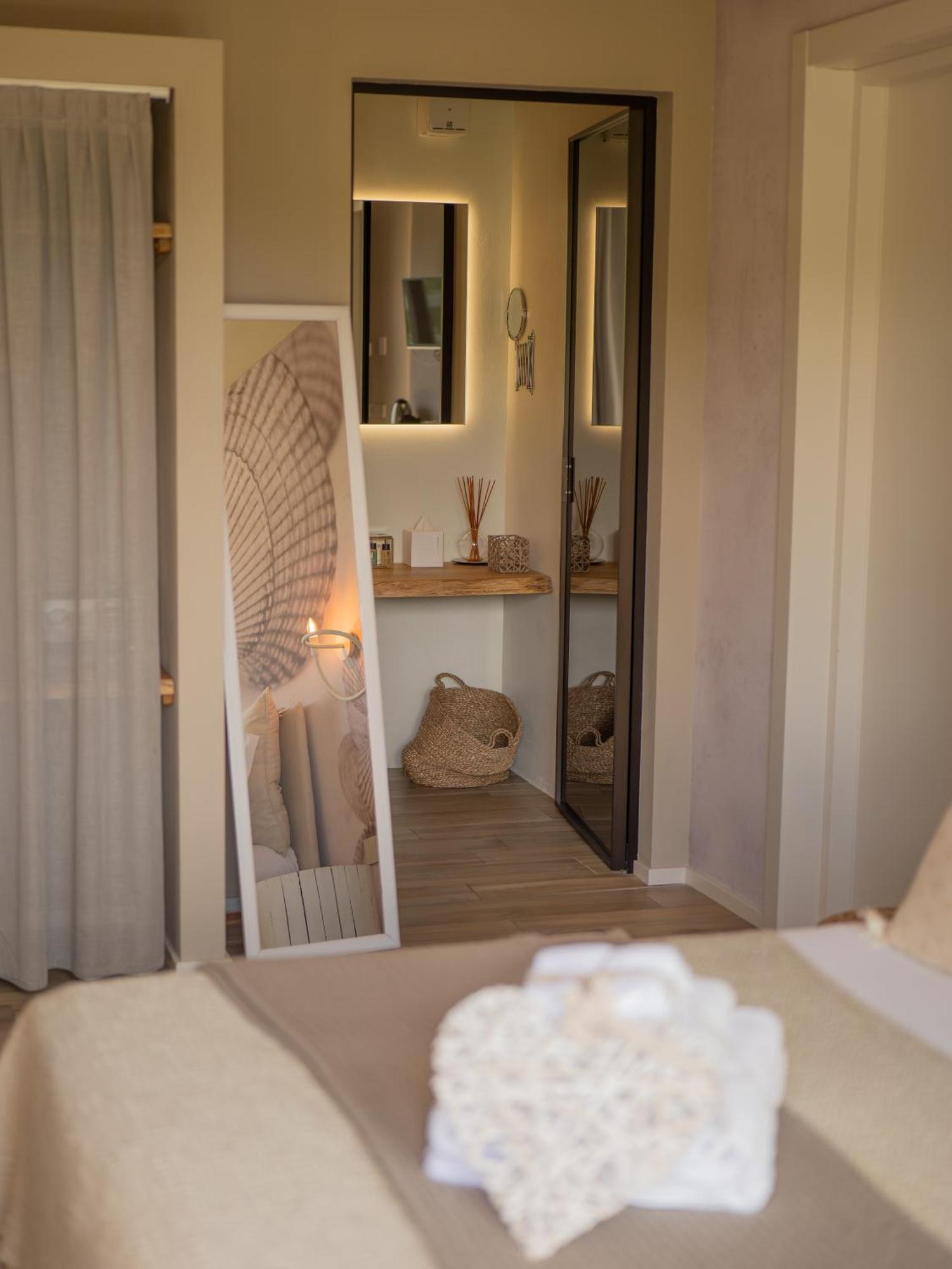 Agriturismo Terre Degli Angeli Pietra Ligure Luaran gambar