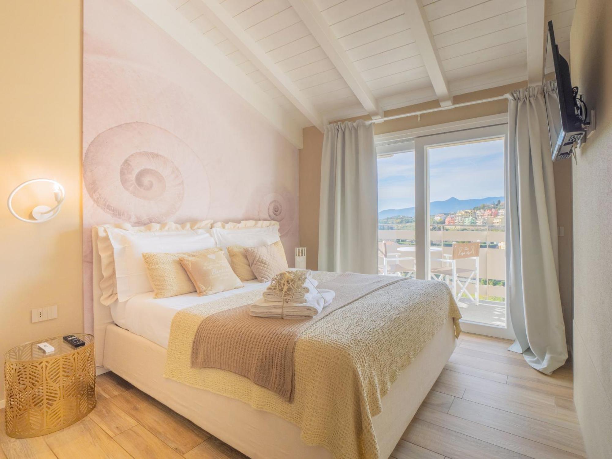 Agriturismo Terre Degli Angeli Pietra Ligure Luaran gambar